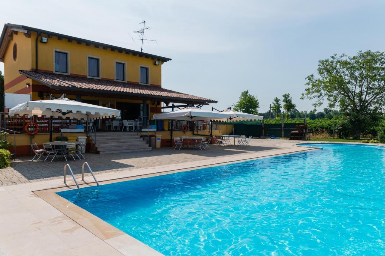 Agriturismo Dei Grippi Sona Ngoại thất bức ảnh