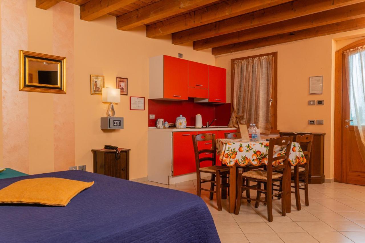 Agriturismo Dei Grippi Sona Ngoại thất bức ảnh