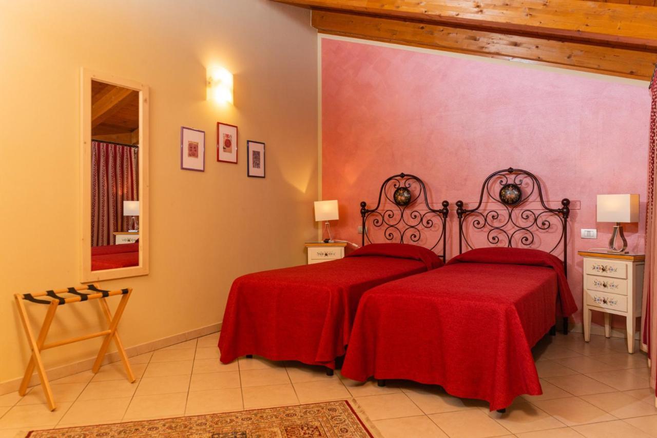 Agriturismo Dei Grippi Sona Ngoại thất bức ảnh